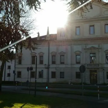 Respira Vicenza! Storia A Portata Di Mano.... Lejlighed *